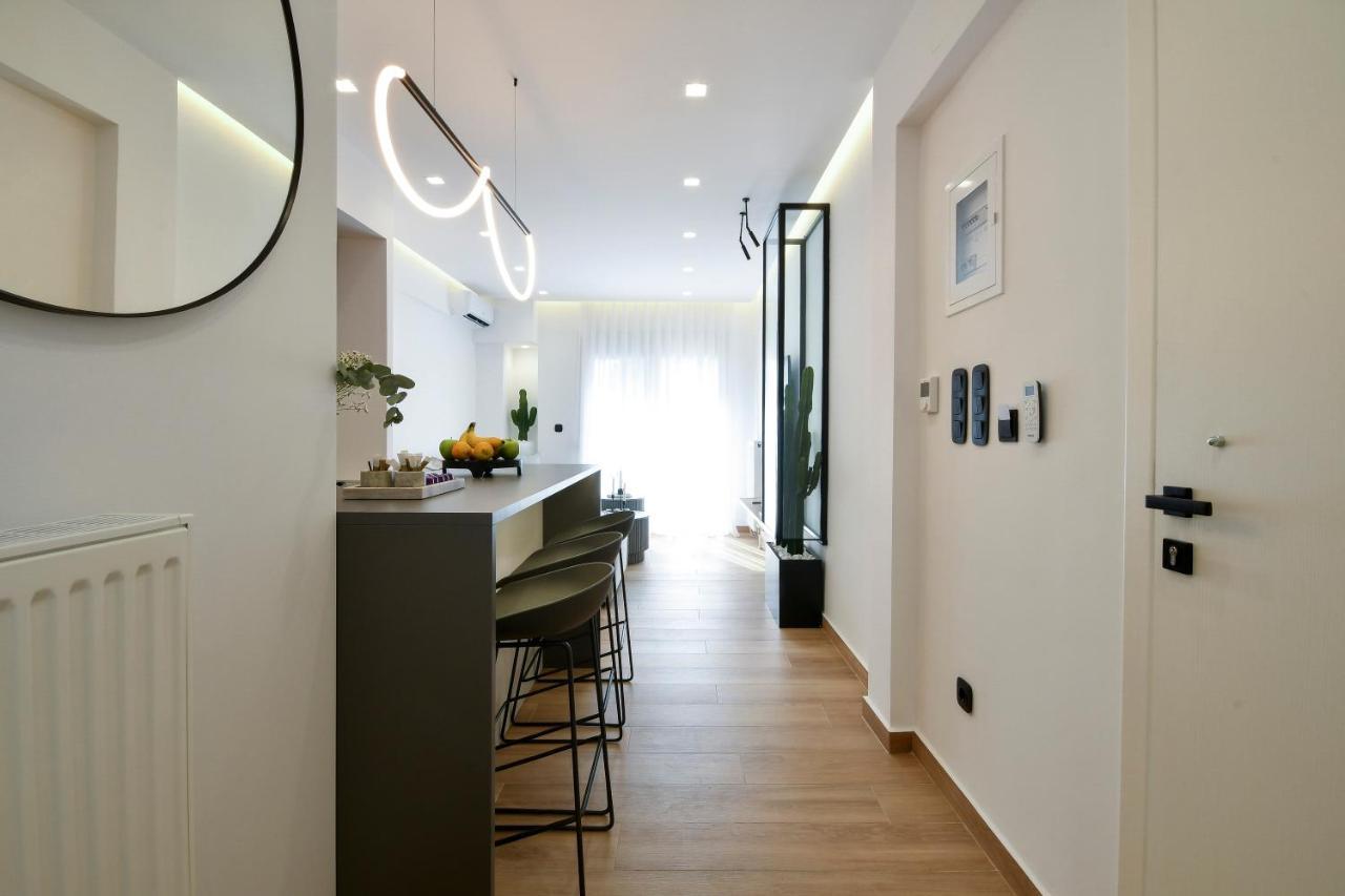 Luxury Downtown Apartment C2 Солун Екстериор снимка
