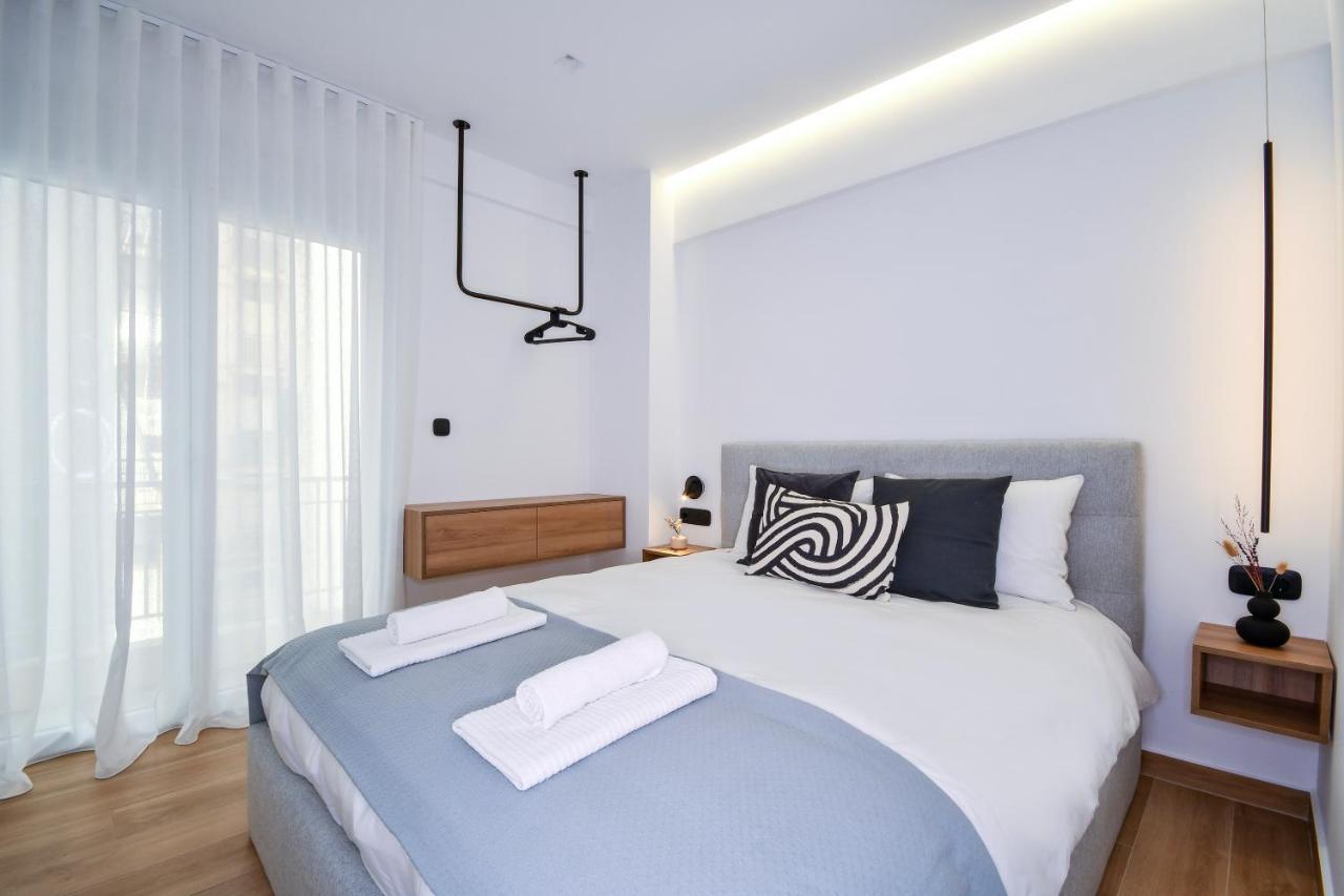 Luxury Downtown Apartment C2 Солун Екстериор снимка