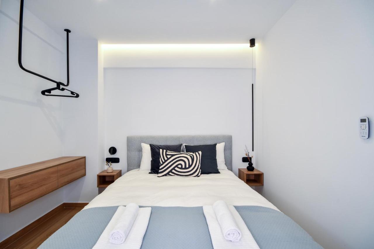 Luxury Downtown Apartment C2 Солун Екстериор снимка