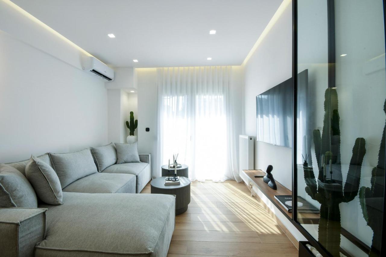 Luxury Downtown Apartment C2 Солун Екстериор снимка