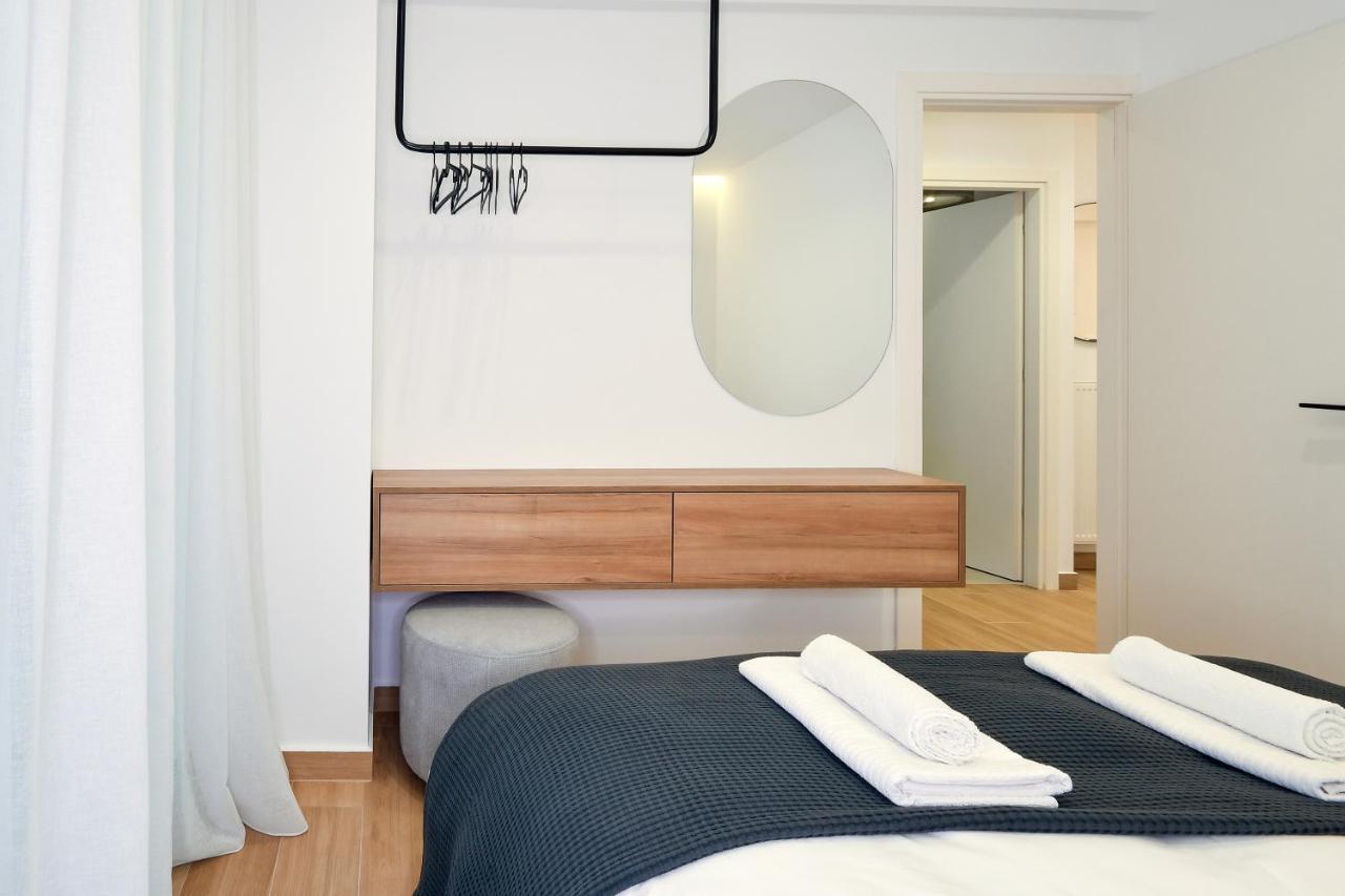 Luxury Downtown Apartment C2 Солун Екстериор снимка