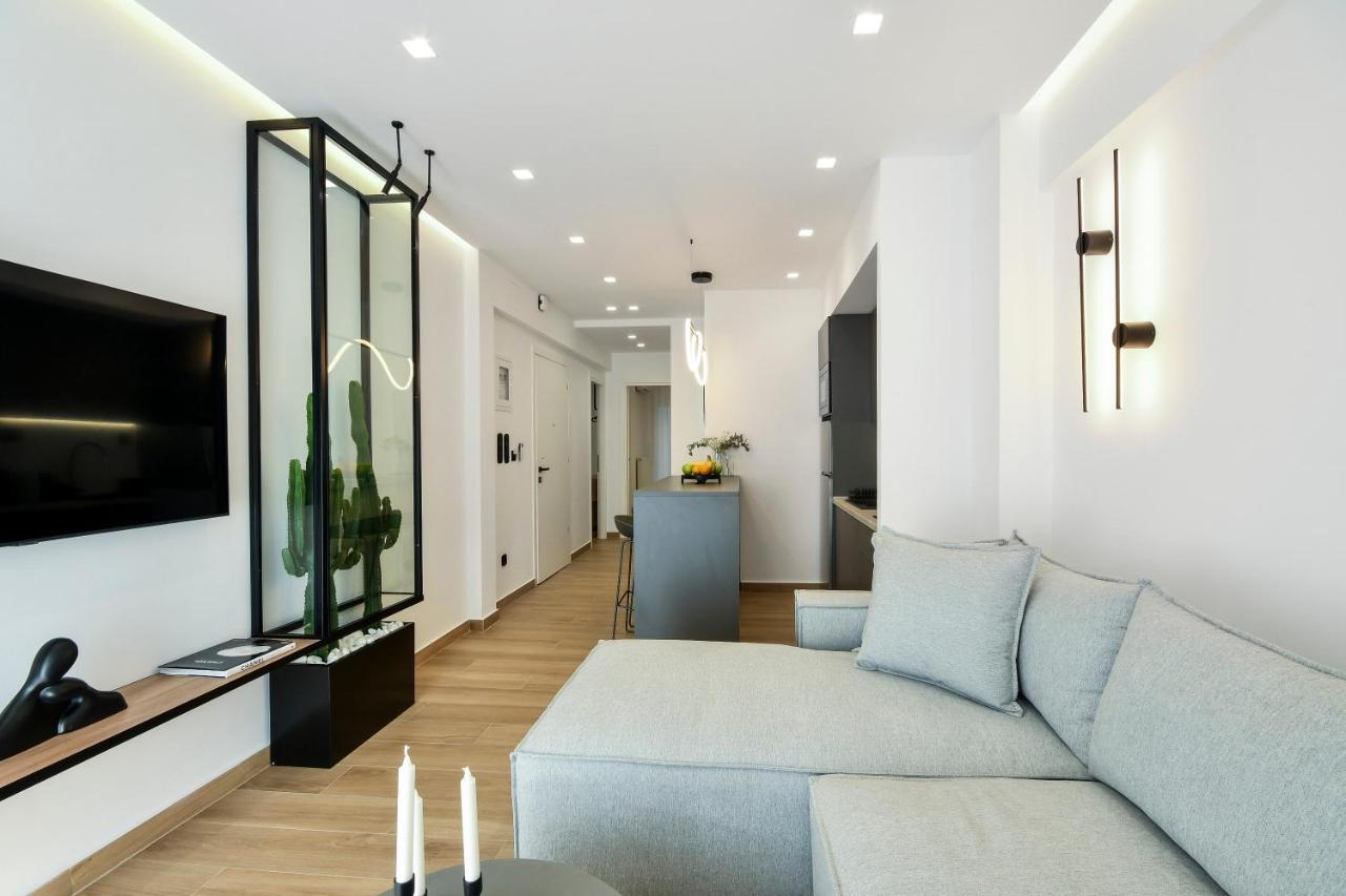 Luxury Downtown Apartment C2 Солун Екстериор снимка