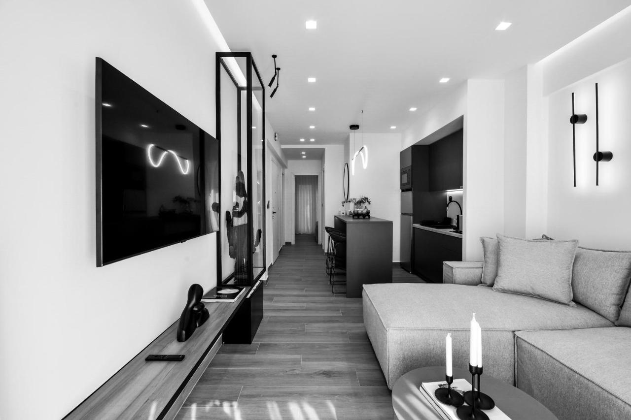 Luxury Downtown Apartment C2 Солун Екстериор снимка